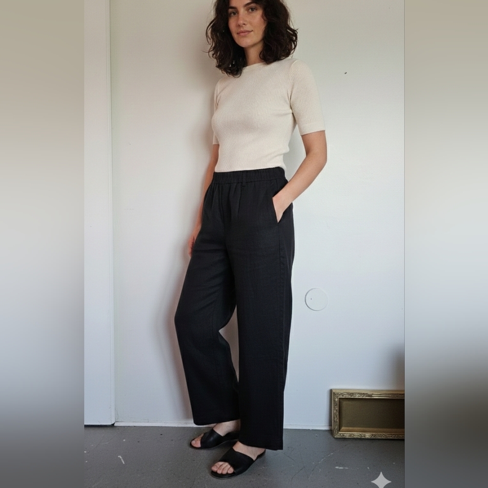 Theory Black Cropped Wide-Leg Pants - Picture 6 of 6